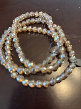 Tocara signed tags faceted Crystal Beaded Stretch Bracelet - Clear/Gold Sparkle